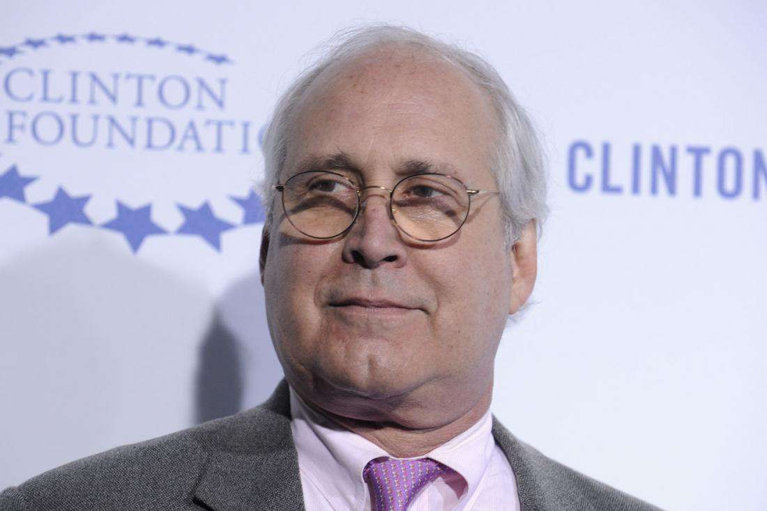 актер на съемочной площадке. Chevy Chase says he will return on Community. актер на съемочной площадке фото. актер на съемочной площадке-Chevy Chase says he will return on Community. картинка актер на съемочной площадке. картинка Chevy Chase says he will return on Community.